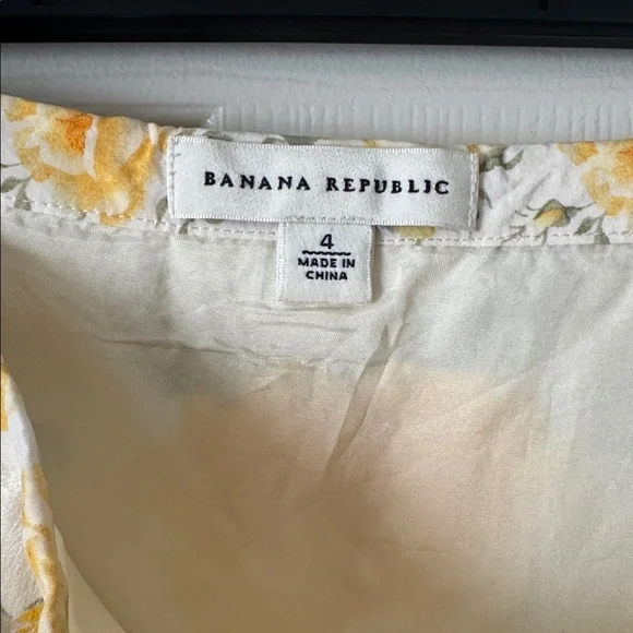 Banana Republic Vintage Silk Skirt - Picture 2 of 6
